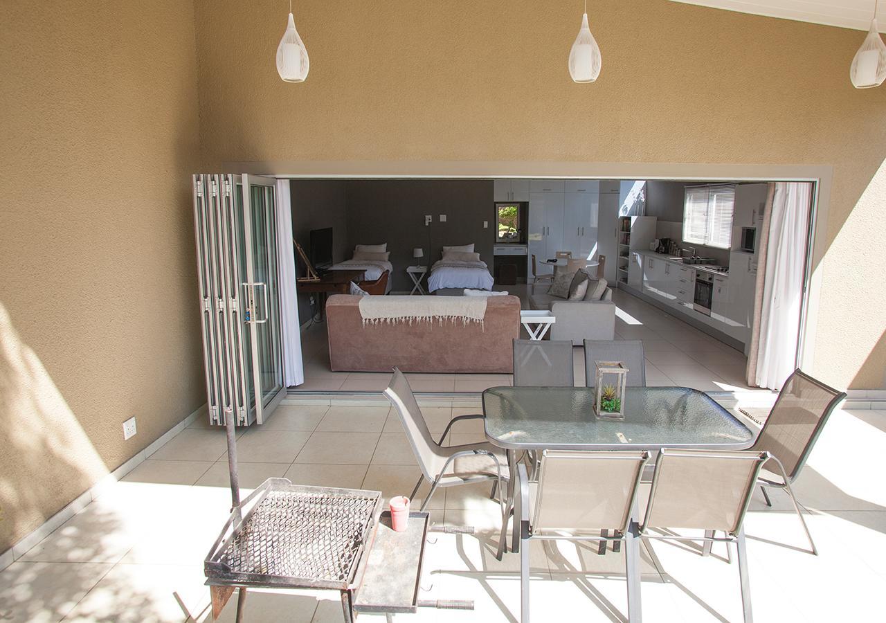 ווינדהוק Rnb'S Studio Apartment מראה חיצוני תמונה